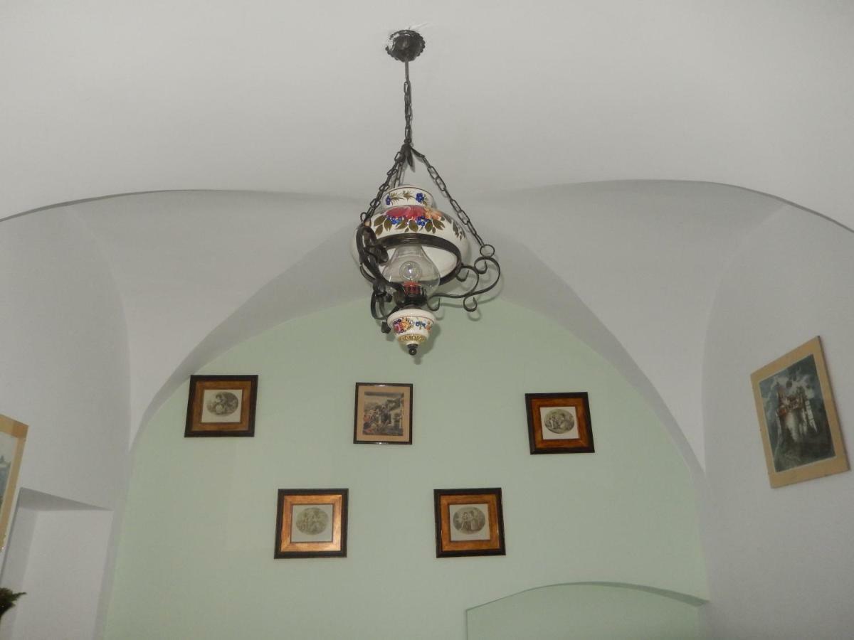 4 Rooms Piata Sfatului Braşov Buitenkant foto